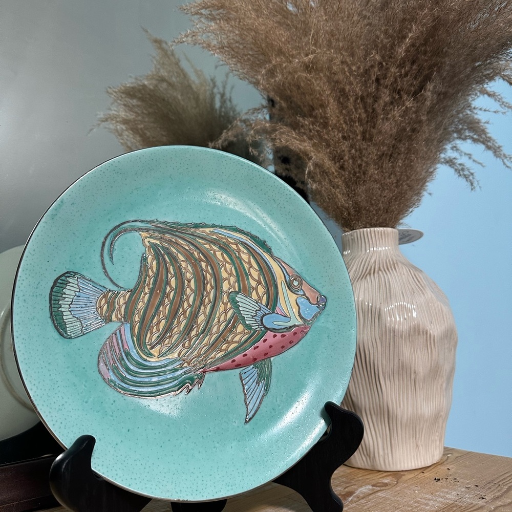 Toyo Trading Jena Hall 10" Angel Fish Plate 3-D Mosaic Decorative Enameled